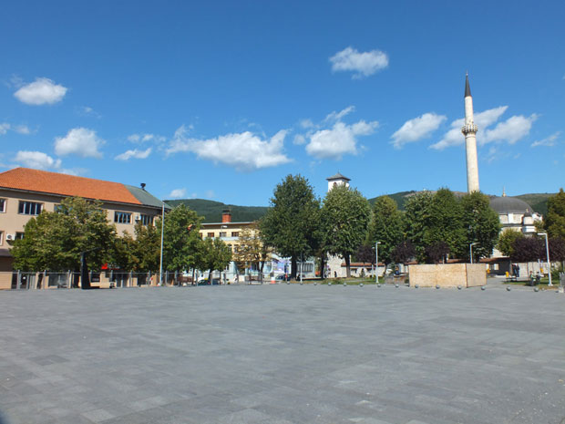 КАКО ДА НАС БУДЕ ВИШЕ: Кључна је подршка жени